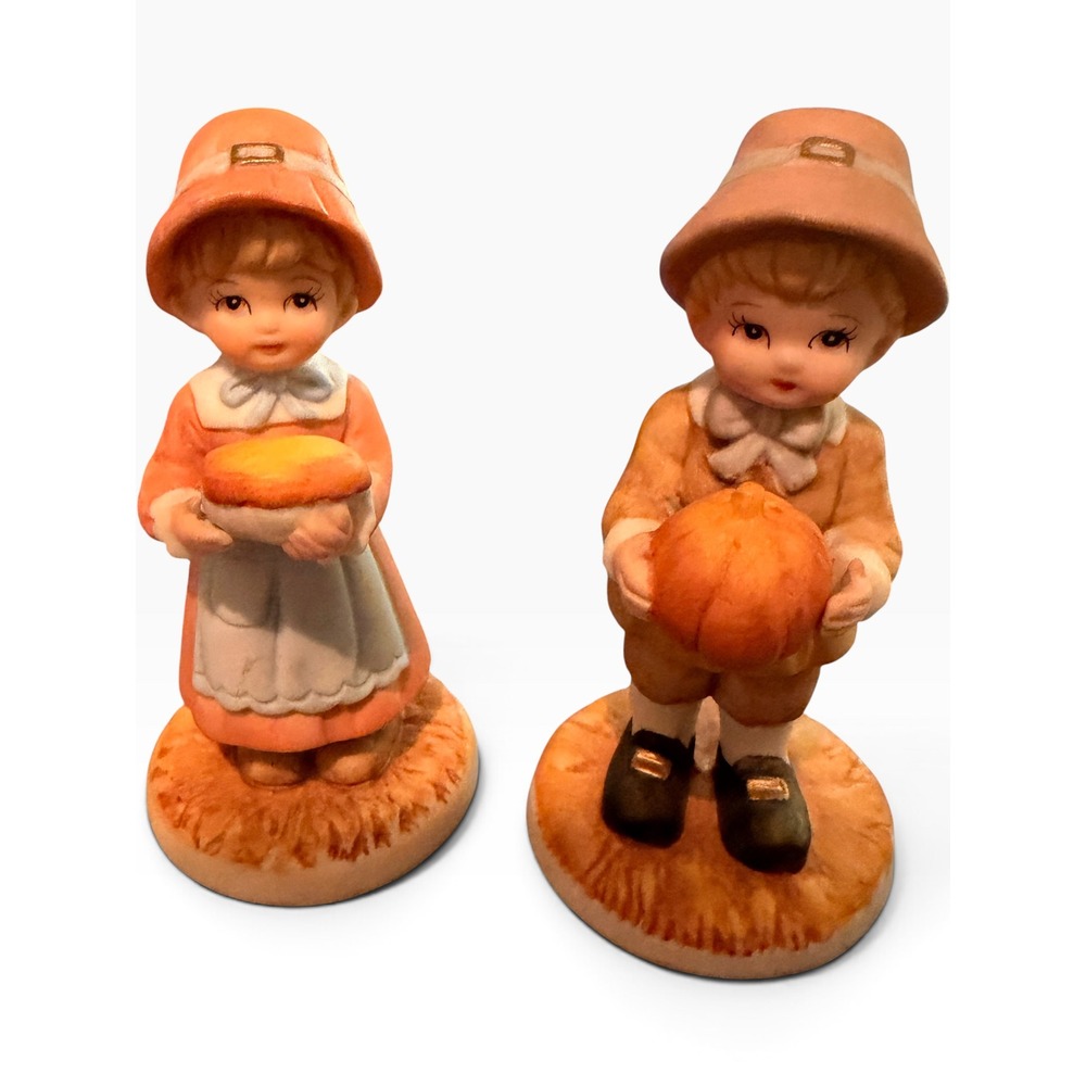 Vintage Thanksgiving Pilgrim Boy & Girl Ceramic Figurines Set Harvest Decor 4.5"